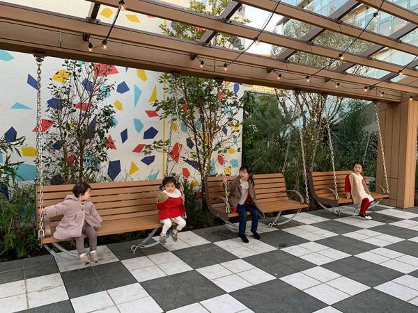 東京都内 親子で行きたいデパート＆ショッピングモールの「屋上庭園」