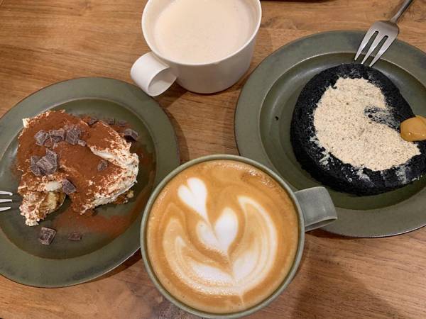 世田谷・松陰神社前でおしゃれカフェ巡り 素敵な３ショップ