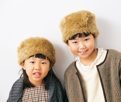 ふわふわ可愛い「ロシア帽」 お手本キッズコーデ