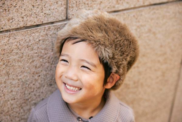 ふわふわ可愛い「ロシア帽」 お手本キッズコーデ