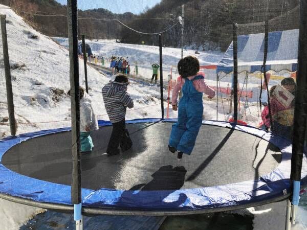 まだ間に合う！ 雪遊びにおすすめ キッズパークのあるスキー場