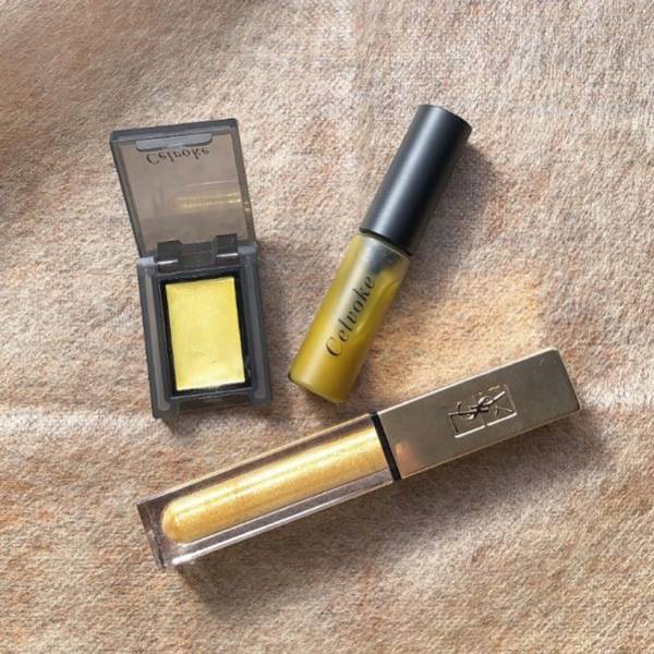 編集部が選んだ ハグマグブロガーのコスメ事情  3選