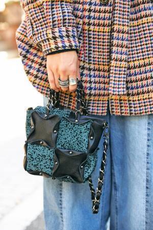 使い勝手抜群！ かしこいママのお供は「2wayバッグ」で決まり