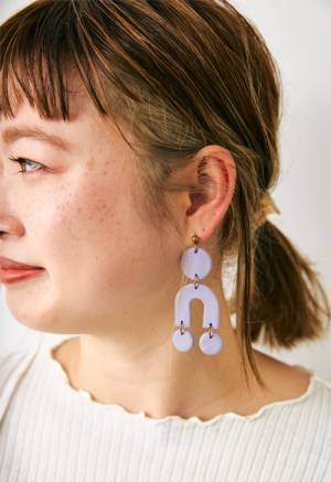 春カラーはGUで見つける！ 読者モデルが着こなす新作親子コーデ