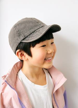 春カラーはGUで見つける！ 読者モデルが着こなす新作親子コーデ