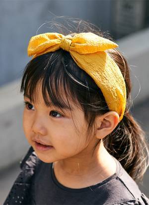 ママもキッズも！ 春のおしゃれを格上げするヘアバンドコーデ