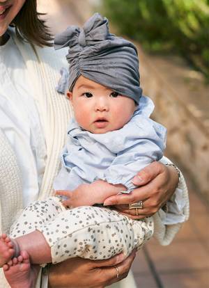 ママもキッズも！ 春のおしゃれを格上げするヘアバンドコーデ