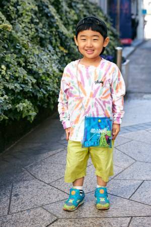 春にぴったり！ おしゃれなロンT＆スウェットキッズコーデ