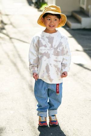 春にぴったり！ おしゃれなロンT＆スウェットキッズコーデ