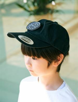 男の子コーデは “キャップ”でおしゃれが鉄則！