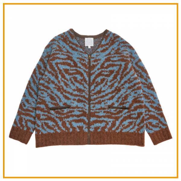 今すぐ手に入れたい！ 最新のシンプル＆インパクトニット【ママ編】