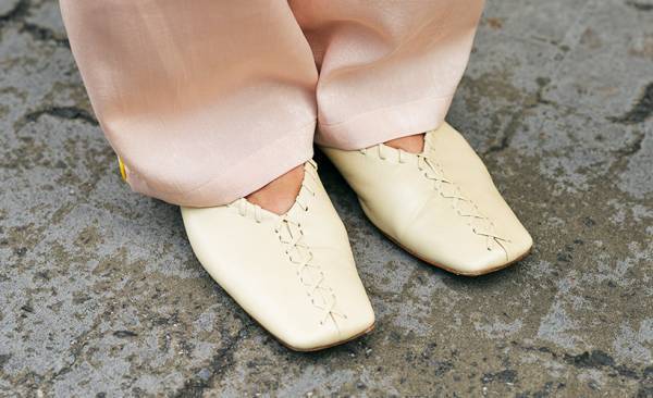 コーデを格上げする【フラットシューズ】はこれ！ ハイセンスママ注目デザイン一挙公開