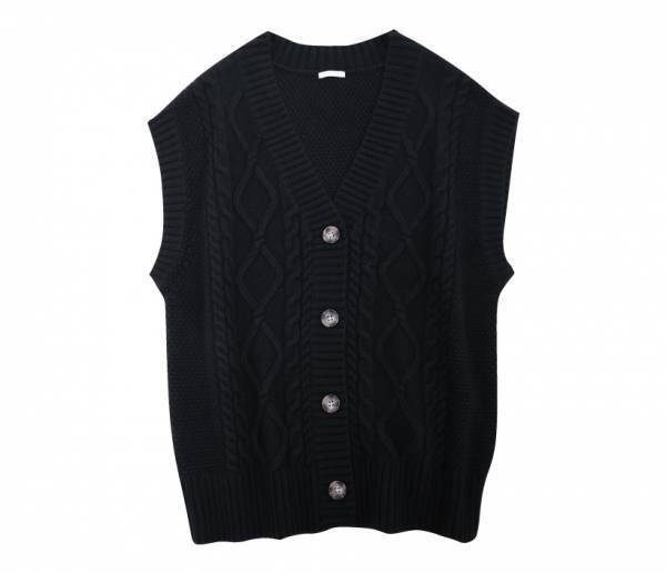 『GU』 秋の新作アイテムを使って、おしゃれママがコーデを組んでみた！