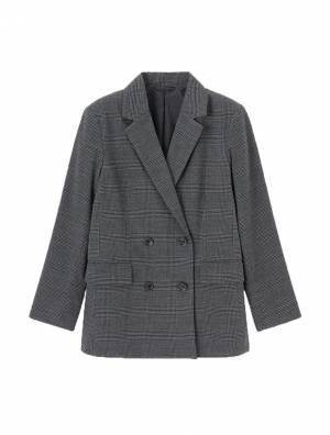 『GU』 秋の新作アイテムを使って、おしゃれママがコーデを組んでみた！