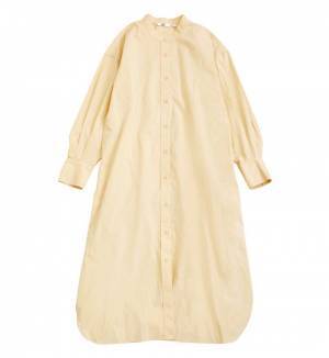 『ユニクロ』 秋の新作アイテムを使って、おしゃれママ＆パパがコーデを組んでみた！