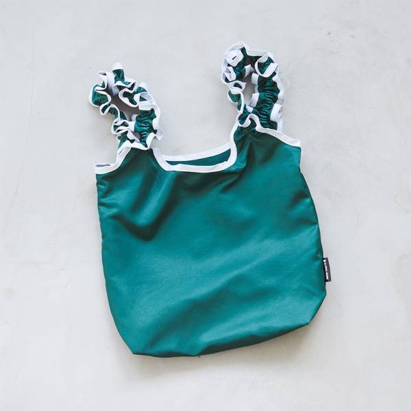 GLOBAL WORKスタッフが素敵にコーデ！ 特別付録「#ハグマグフリルバッグ」