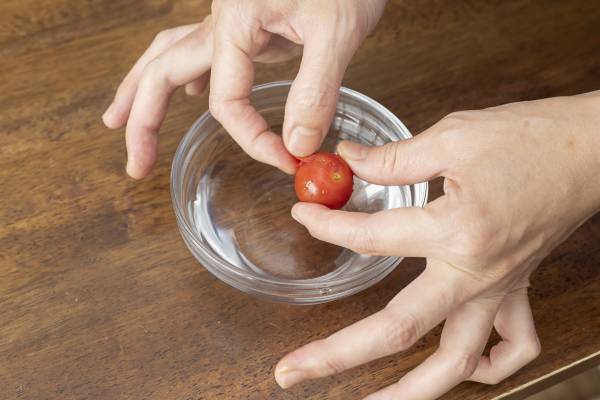 離乳食初期（ゴックン期・生後5～6ヵ月頃） 量や進め方は？ おすすめレシピを紹介