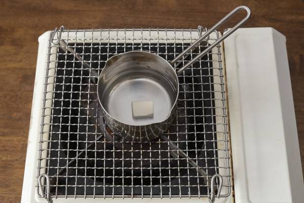 離乳食初期（ゴックン期・生後5～6ヵ月頃） 量や進め方は？ おすすめレシピを紹介