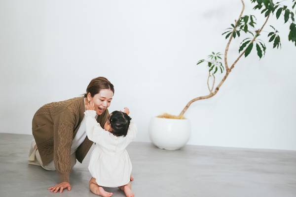 【新連載】高山直子の“愛すべき日々”のこと Vol.1「寂しくて愛しい1歳娘の断乳エピソード」