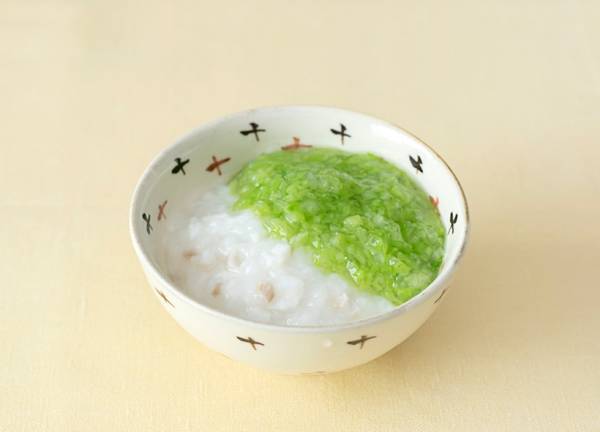 離乳食中期（生後7～8ヵ月） 量や食材の進め方は？ 食材の味を生かしたレシピ3選