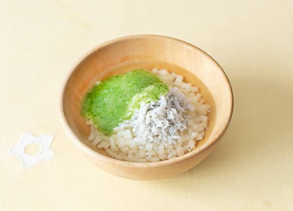 離乳食中期（生後7～8ヵ月） 量や食材の進め方は？ 食材の味を生かしたレシピ3選