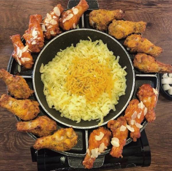 今、みんながハマってる“韓国”！ 【ファッション、コスメ、フード、アイドル】