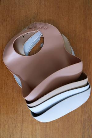 【連載】モデル・武智志穂の沖縄でのんびり双子育児 Vol.4「離乳食に必要なアイテム」