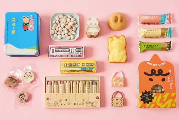 甲斐みのりさんが選ぶ！ 旅行気分が味わえる『お取り寄せお菓子』10選