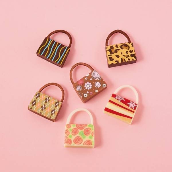 甲斐みのりさんが選ぶ！ 旅行気分が味わえる『お取り寄せお菓子』10選