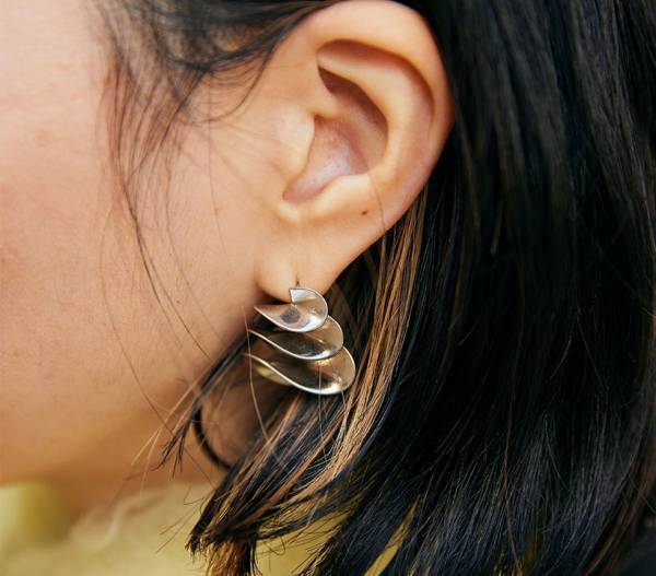 【アクセサリーSNAP】 レイヤードテクニックやひと捻り効いたアイテムなど一挙公開