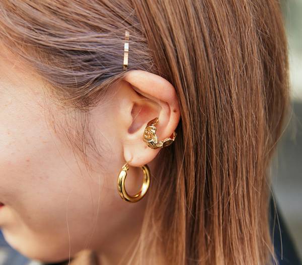 【アクセサリーSNAP】 レイヤードテクニックやひと捻り効いたアイテムなど一挙公開