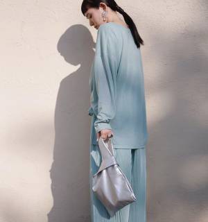 HugMug Vol.31春夏号 特別付録「#ハグマグエコレザーバッグ」インスタで見つけたおしゃれママコーデ