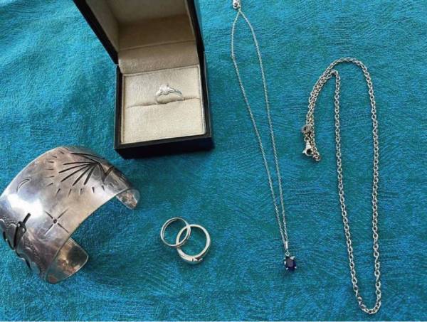 【親から子どもへ】 ずっと繋いでいきたい服と小物