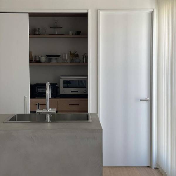 みんなの食器収納見せて！ おしゃれで賢い収納ワザでワンランク上のキッチンに