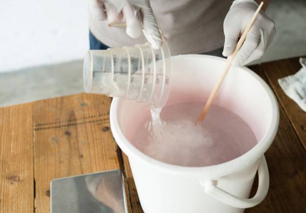 お家で草木染めにチャンレンジ！ Tシャツやマスクを染めてみよう！