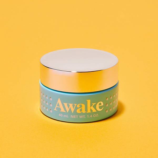 もう気にならない！ テカリ肌・毛穴を解消してくれるコスメ15選