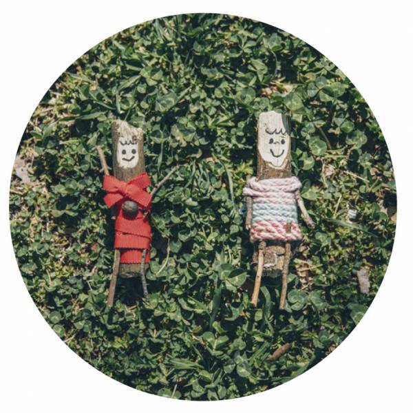 キャンプや公園でできる！ 自然の素材を使った工作遊び6選