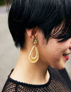 涼し気ブラックコーデ | HugMug