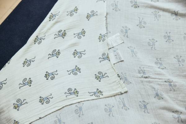 【動画と写真で解説！】おくるみの巻き方 月齢別の巻き方＆おすすめのおくるみ5選