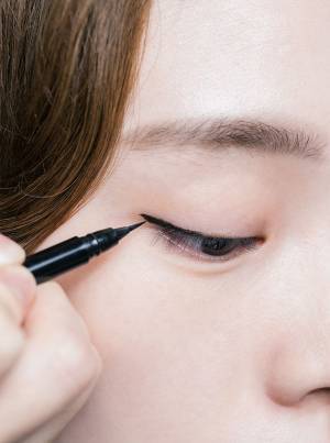 【今すぐ真似したい韓国トレンドメイク】 『ヴィンチェンツォ』のヒロインからインスパイアした「女優メイク」