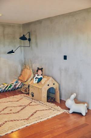 【最高の家づくり】vol.4 あたたかみのあるコンテンポラリーな家（ビームス・東谷弥生さん邸）