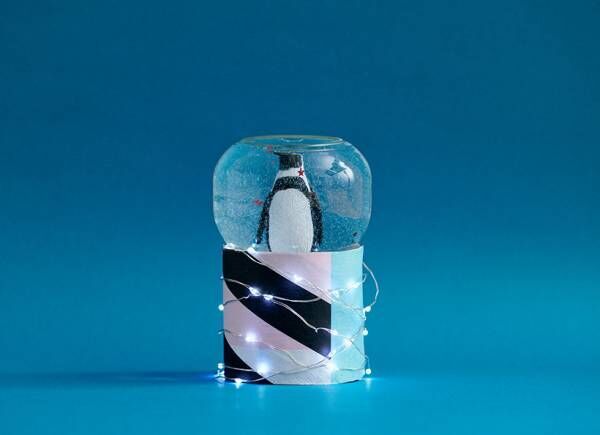 おしゃれなスノードームのつくり方 ガラス瓶でできる簡単アイディア