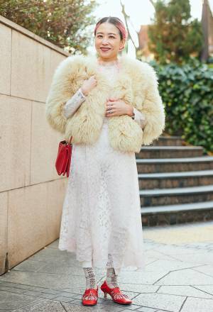 【おしゃれなママの本命アウター大特集】 センスのいい着こなしにも注目！