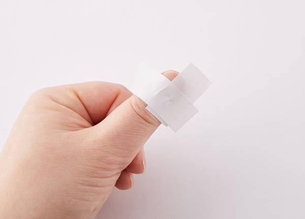 爪先から春を先取り！ すぐマネできるセルフネイル10選