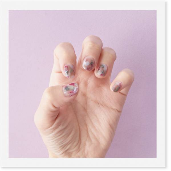 爪先から春を先取り！ すぐマネできるセルフネイル10選