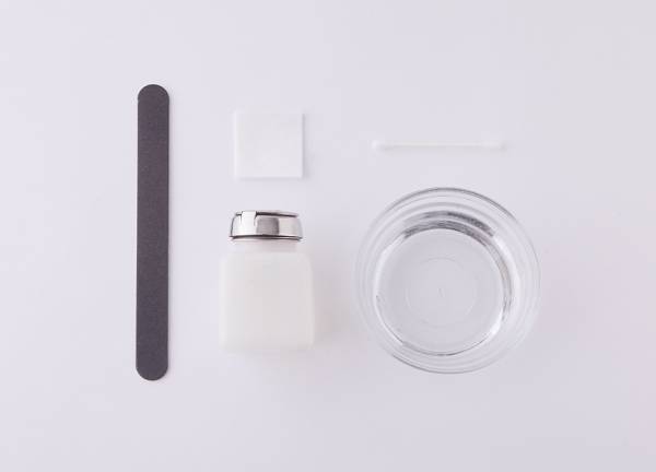 爪先から春を先取り！ すぐマネできるセルフネイル10選