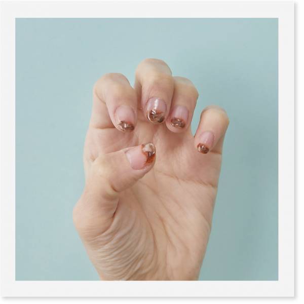 爪先から春を先取り！ すぐマネできるセルフネイル10選