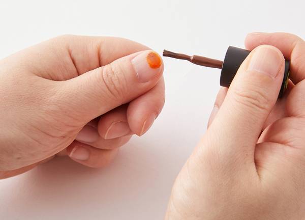 爪先から春を先取り！ すぐマネできるセルフネイル10選