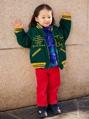 今季は断然エネルギッシュなカラー推し！ おしゃれ親子のカラーコーデスナップ