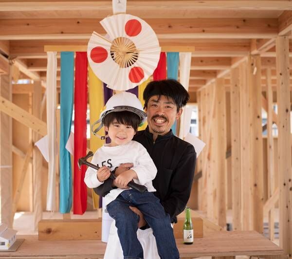 【父親から見た子どもたち vol.1】家族写真を撮り続ける写真家・浅田政志さんの子ども写真。